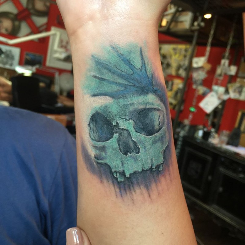 Skull coverup